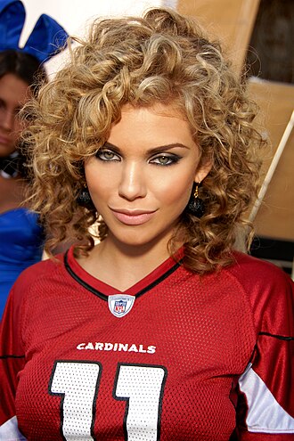 Annalynne McCord
