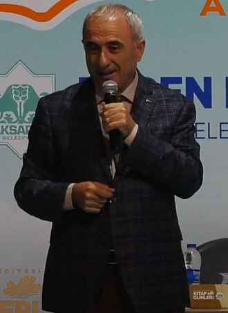 Nurullah Genç