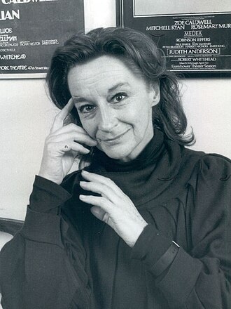 Zoe Caldwell