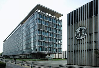 DSÖ Anayasası, 61 ülkenin temsilcisi tarafından imzalandı.