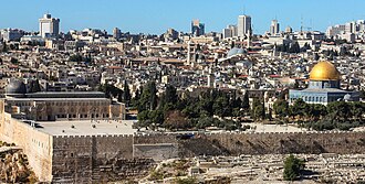 Kudüs'te İngiliz yönetiminin karargâh olarak kullandığı King David Hoteli bombalandı: 90 kişi öldü.