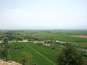 Türkiye'de ilk betonarme köprü, Büyük Menderes nehri üzerinde yapıldı.